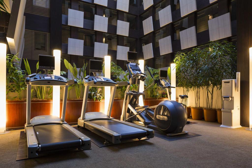 Hotel Metropolitan Tokyo Marunouchi Экстерьер фото